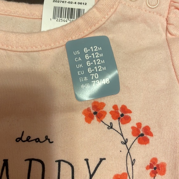 NWT Gap baby onesie - Picture 2 of 2